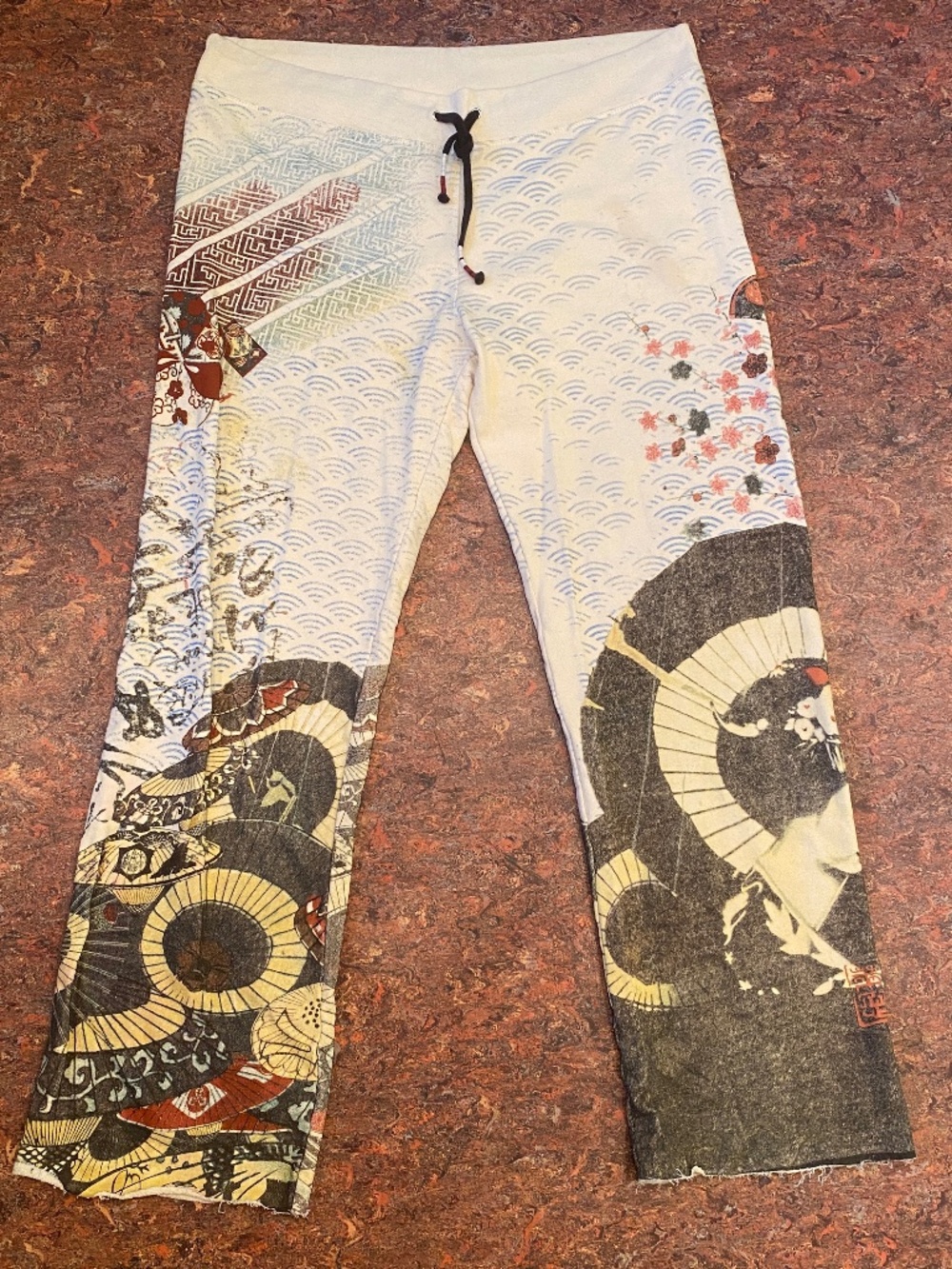 Paparazzi by Biz 100% cotton Asian-themed Sweatpants Size XL